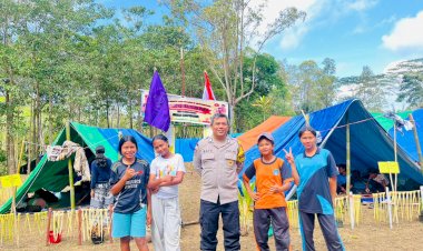 Bhabinkamtibmas-Desa-Rakateda-I-Dampingi-Kegiatan-Penjelajahan-PERJUSAMI-Tingkat-SMP-se-Golewa-Raya