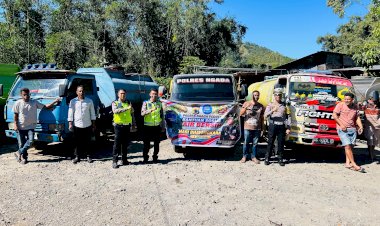 Sambut-Hari-Bhayangkara-ke-80,-Polres-Ngada-Salurkan-Bantuan-Sosial-Air-Bersih-untuk-Warga-Desa-Naru