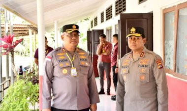 Kapolda-NTT-Dampingi-Wakil-Presiden-RI-Tinjau-Program-Strategis-di-Ende,-Seluruh-Rangkaian-Kegiatan-Berjalan-Aman-dan-Kondusif