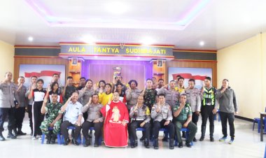 Binrohtal-Gabungan-TNI-Polri-dan-Misa-Jumat-Pertama,-Polres-Ngada-Perkuat-Iman-serta-Sinergitas-Personel--‎