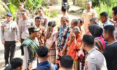Kapolda-NTT-Resmikan-Jembatan-Merah-Putih,-Tangis-Haru-Warga-Bestobe-Pecah-Sambut-Harapan-Baru