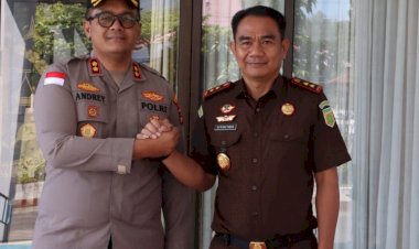 Perkuat-Sinergi-Penegakan-Hukum,-Kapolres-Ngada-Bersilaturahmi-ke-Kejaksaan-Negeri-Ngada