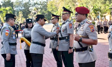 Polda-NTT-Gelar-Upacara-Serah-Terima-dan-Pelantikan-Pejabat-Utama-serta-Kapolres-Jajaran