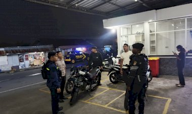 Cegah-Gangguan-Kamtibmas,-Sat-Samapta-Polres-Ngada-Intensifkan-Patroli-Perintis-Presisi-di-Seputaran-Kota-Bajawa