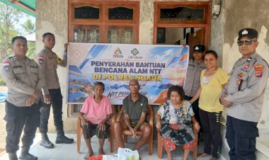 Polres-Ngada-melalui-Sat-Binmas-dan-Seksi-Dokkes-Salurkan-Bantuan-Sembako-kepada-Warga-Terdampak-Gempa