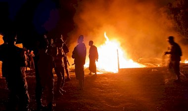 Kebakaran-Hanguskan-Empat-Lapak-di-Pasar-Marunggela,-Polres-Ngada-respon--Cepat-tangani-kejadian--‎