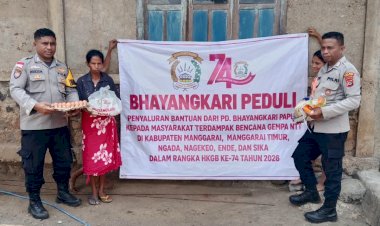 POLSEK-SOA-POLRES-NGADA-SALURKAN-BANTUAN-SEMBAKO,-WUJUD-NYATA-KEPEDULIAN-POLRI-UNTUK-WARGA-TERDAMPAK-GEMPA-BUMI-FLORES