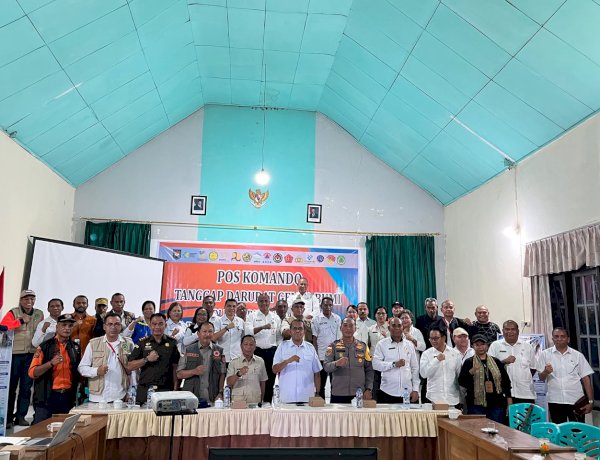 Kapolres Ngada Hadiri Kunjungan Kerja Gubernur NTT Tinjau Langsung Kabupaten Ngada, Sinergi Diperkuat untuk Mempercepat Pemulihan Pascagempa