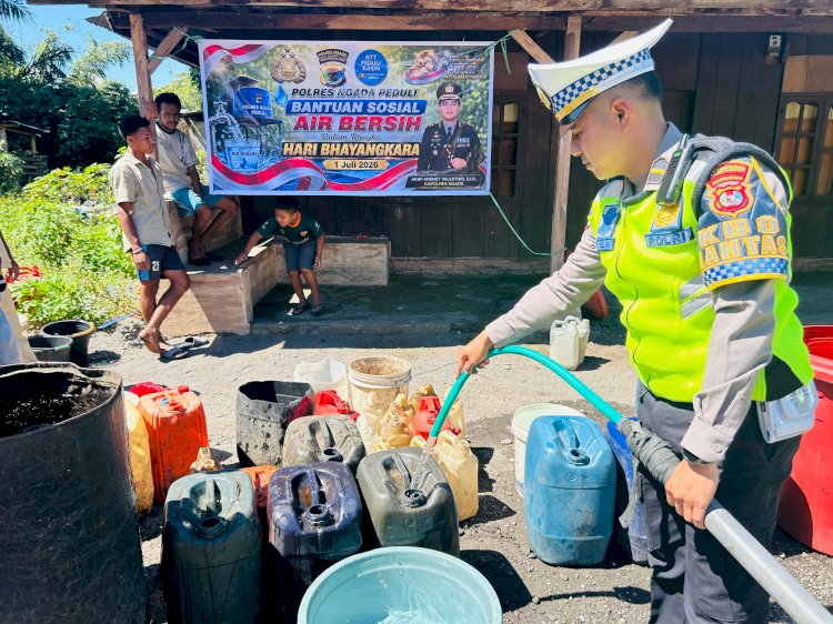 Sambut Hari Bhayangkara ke-80, Polres Ngada Salurkan Bantuan Sosial Air Bersih untuk Warga Desa Naru