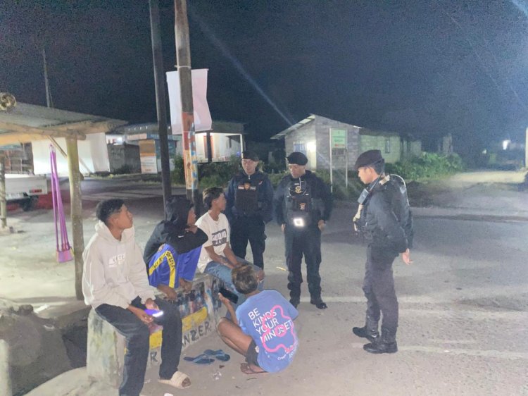 Patroli Perintis Presisi Sat Samapta Polres Ngada, Jaga Kamtibmas Tetap Kondusif di Wilayah Kota Bajawa  ‎