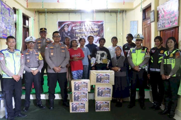 Polres Ngada Salurkan Bantuan Sosial jelang hari Bhayangkara ke-80, Wujud Nyata Polri Untuk Masyarakat
