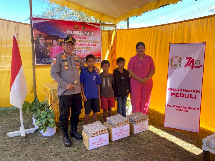 Kapolres Ngada Kunjungi Polsek Golewa, Tekankan Pelayanan Humanis dan Tinjau Dapur MBG Yayasan Kemala Bhayangkari ‎