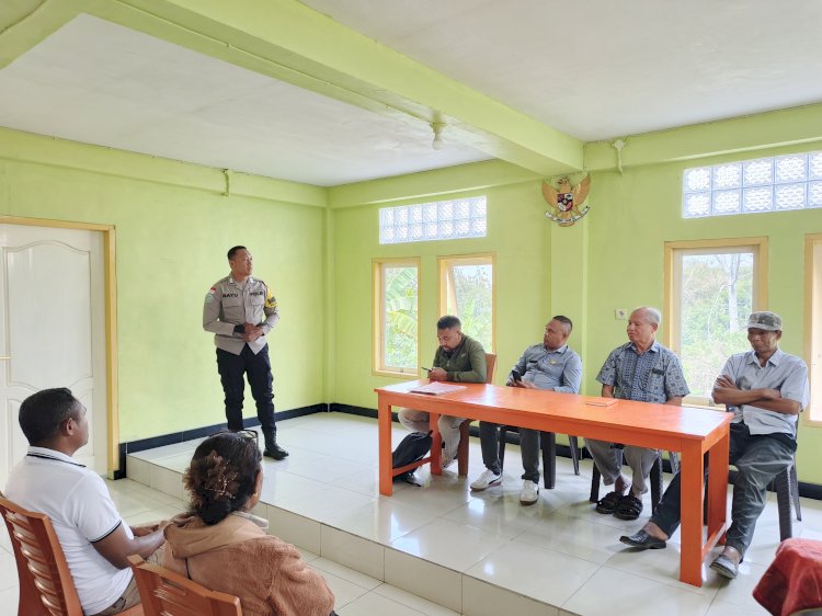 BHABINKAMTIBMAS POLRES NGADA IMBAU CALON KADES NGADHAMANA JUNJUNG SPORTIVITAS DAN WUJUDKAN PILKADES DAMAI